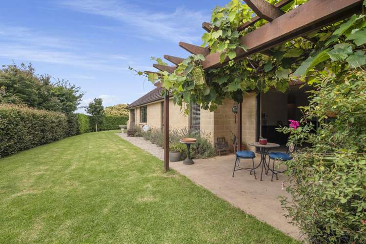 9 Orakei Place Welcome Bay_35