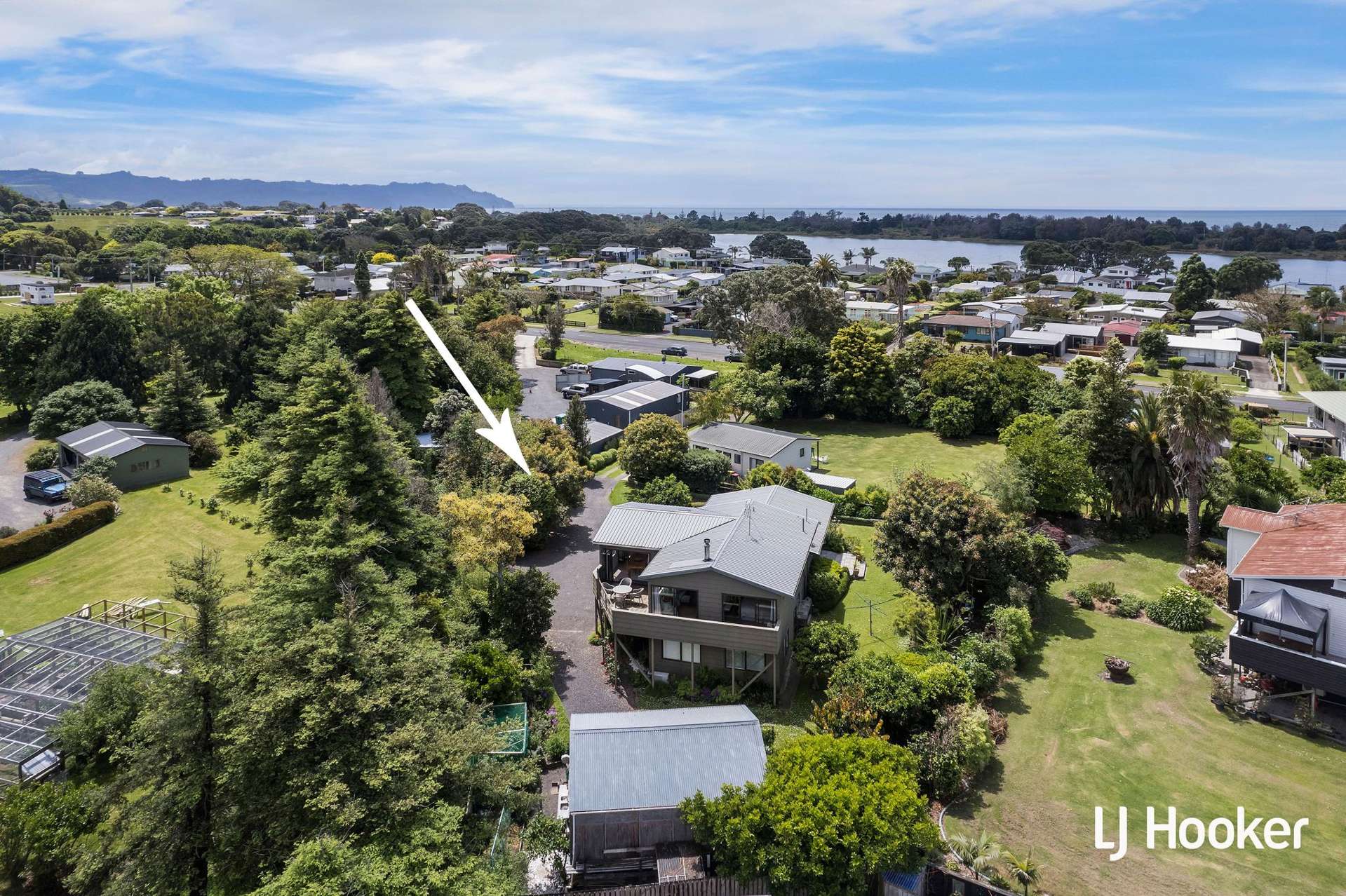 35 Athenree Road Athenree_0