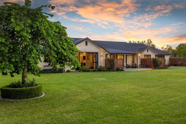 2 Leyland Crescent Swannanoa_1