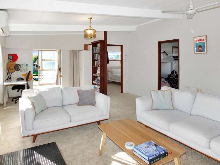 20 Mack Street Foxton Beach_14
