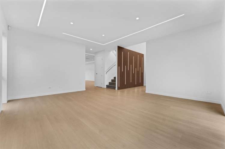 4 Hutukawa Drive Beachlands_30