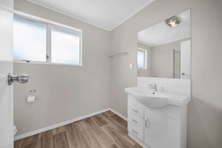 20 Frobisher Way Manurewa_14