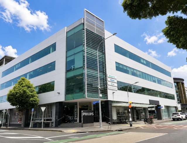 Part Ground/123 Carlton Gore Road Newmarket_4