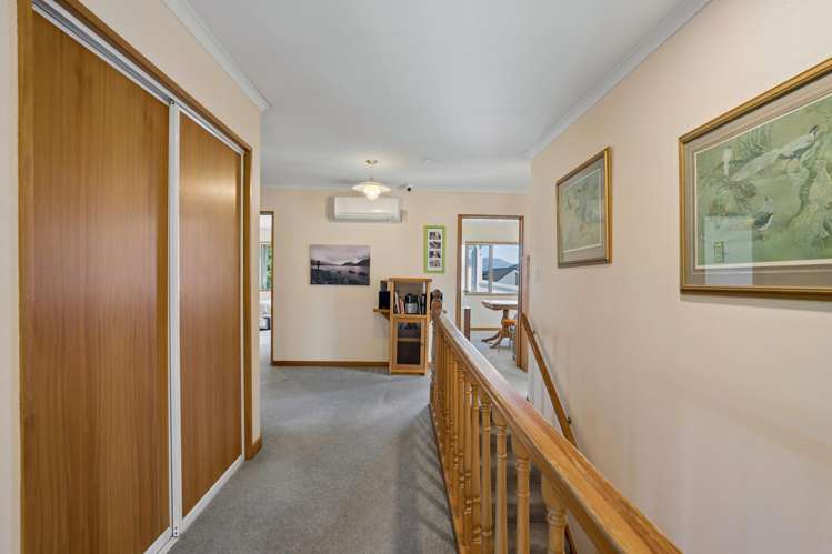 411 Peninsula Road Kelvin Heights_13