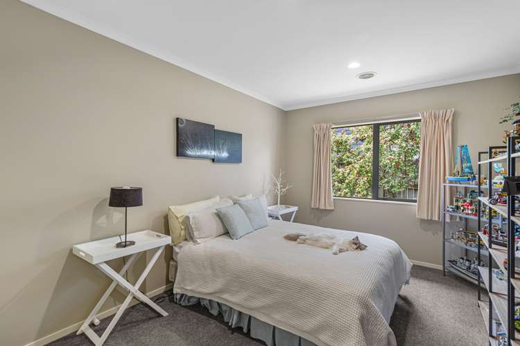 7a Shrule Place Huntington_13