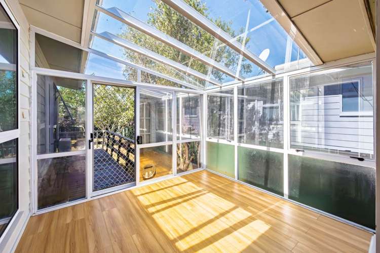 9 Stanaway Street Hillcrest_18