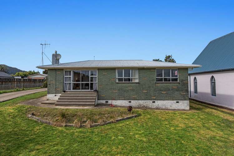 12 Howell Road Taneatua_14