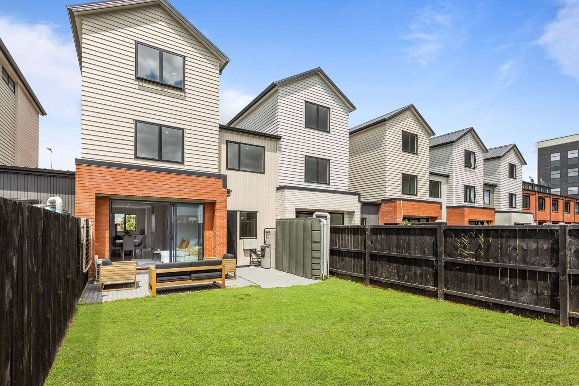 7/6 Onekiritea Road Hobsonville_0