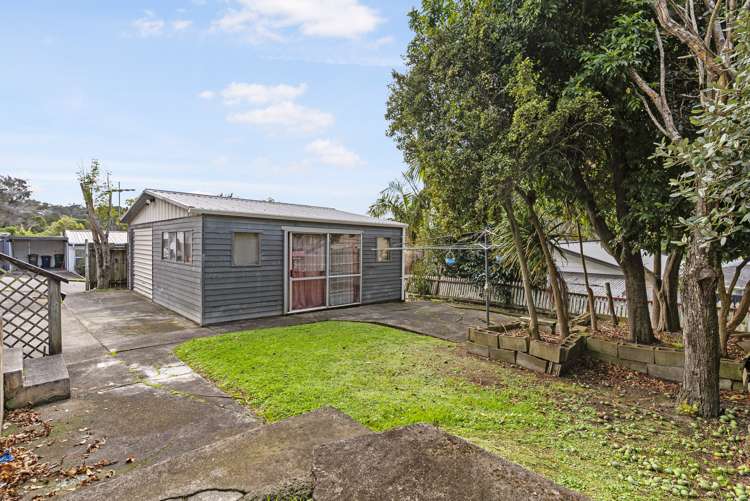 37 Kaipatiki Road Glenfield_7