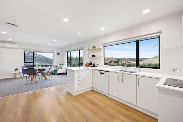 1/14 Kells Place Botany Downs_2