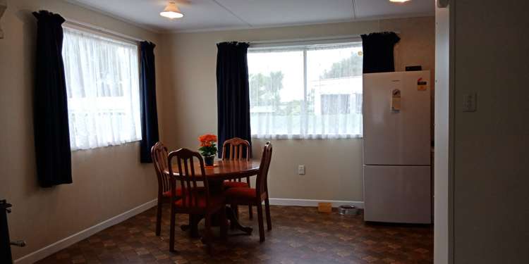 39 Daniell Street Featherston_5