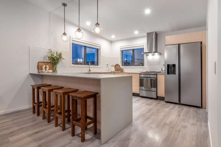 14 Ash Close Levin_21