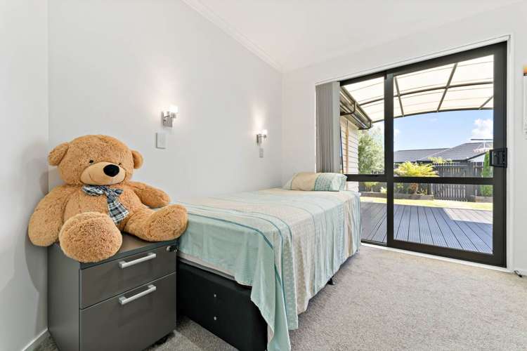 11 Castlepoint Avenue Takanini_13