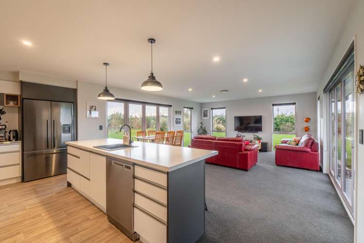 67 Watt Road_2