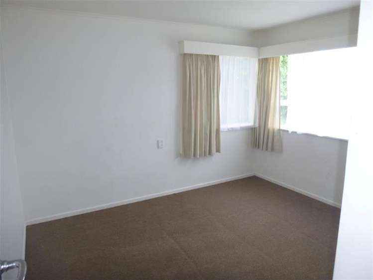 1/77 Russell Road Manurewa_6