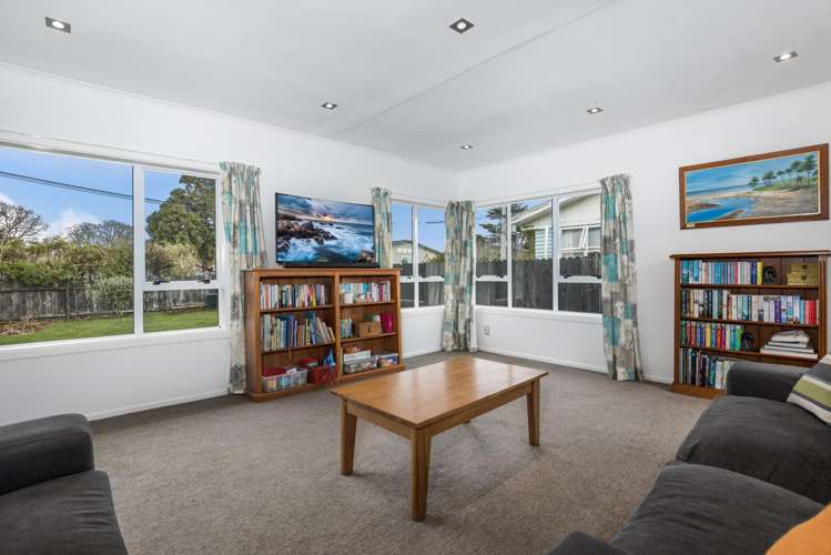 8 Hunua Road Papakura_4