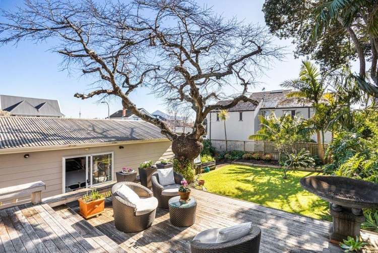 1A Burwood Crescent 1776_17