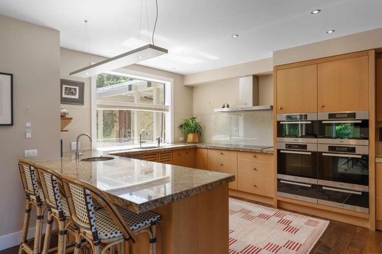 49 Whakamoenga Point Acacia Bay_19