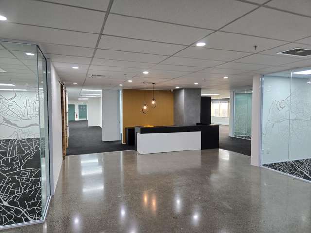 Modern full floor office space in Manukau