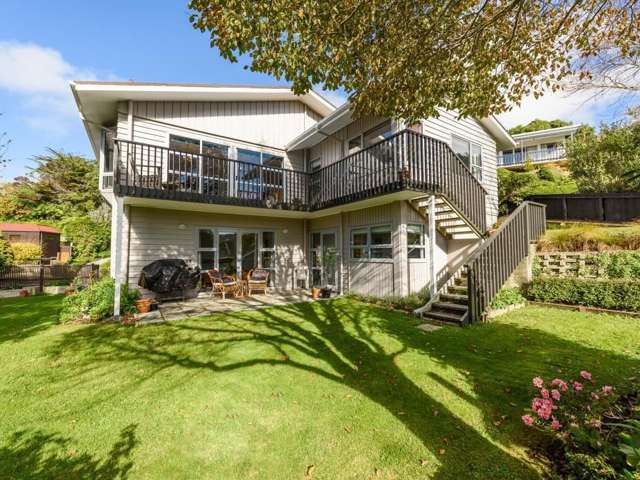 8 Ridd Crescent Karori_1