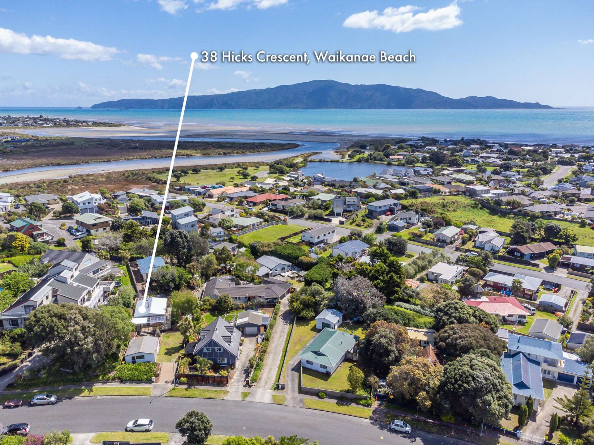 38 Hicks Crescent Waikanae Beach_0