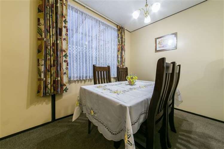 84 Captain Scott Road Glen Eden_20