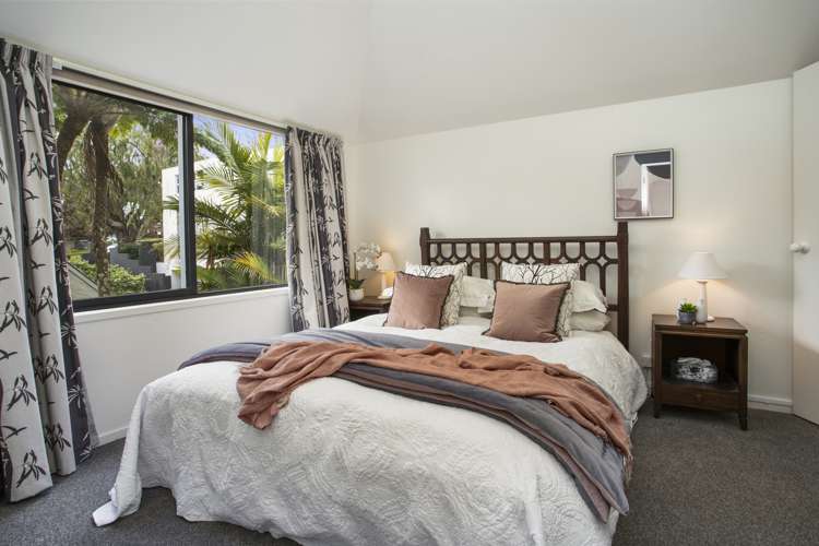 2/6 Sarsfield Street Herne Bay_6