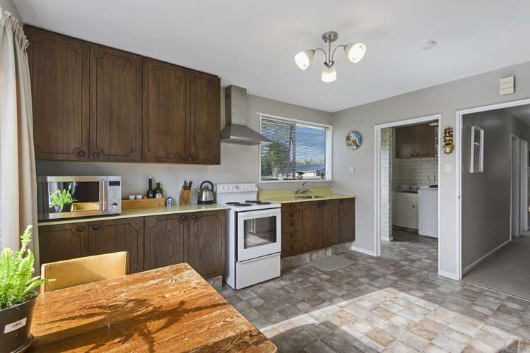 25 Millstream Drive Lincoln_5