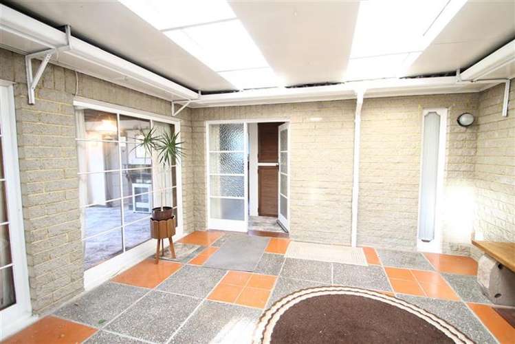 11 Takapu Street Henderson_12