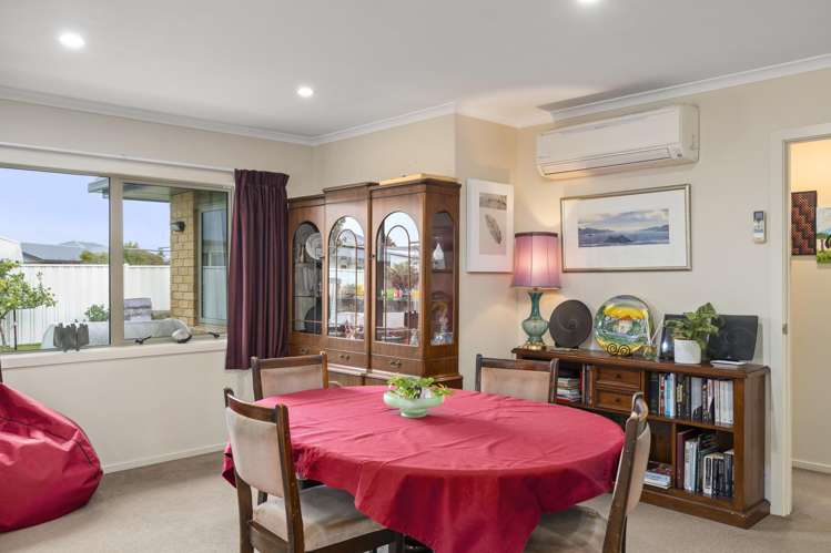 108 Solway Crescent Solway_6