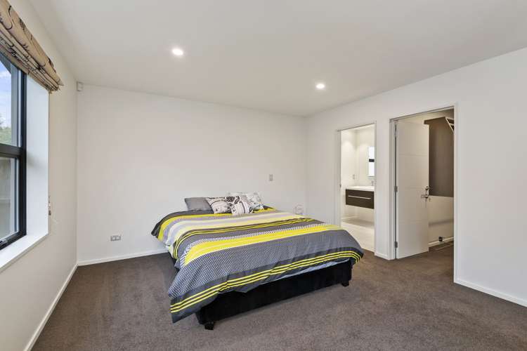 22 Longspur Avenue Wigram_9