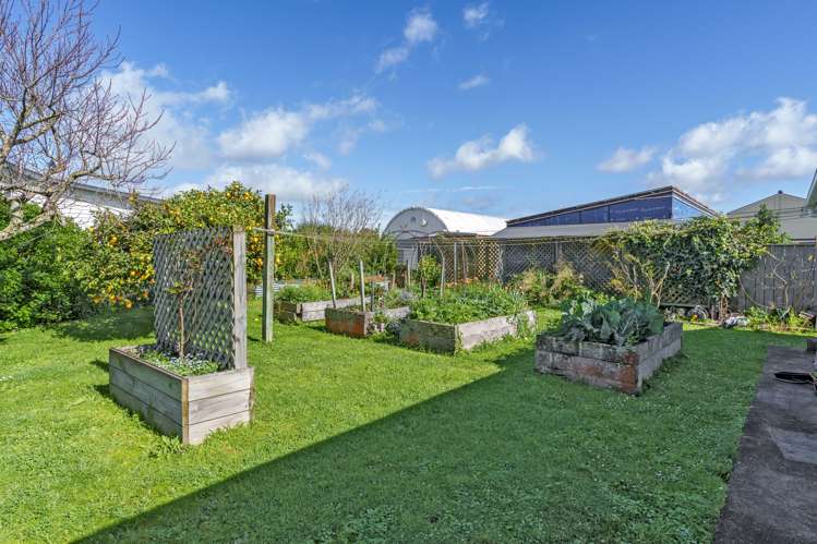 27 Sackville Street Martinborough_16