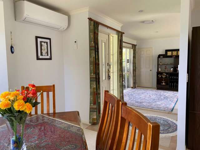 6 Midhurst Avenue Henderson_3