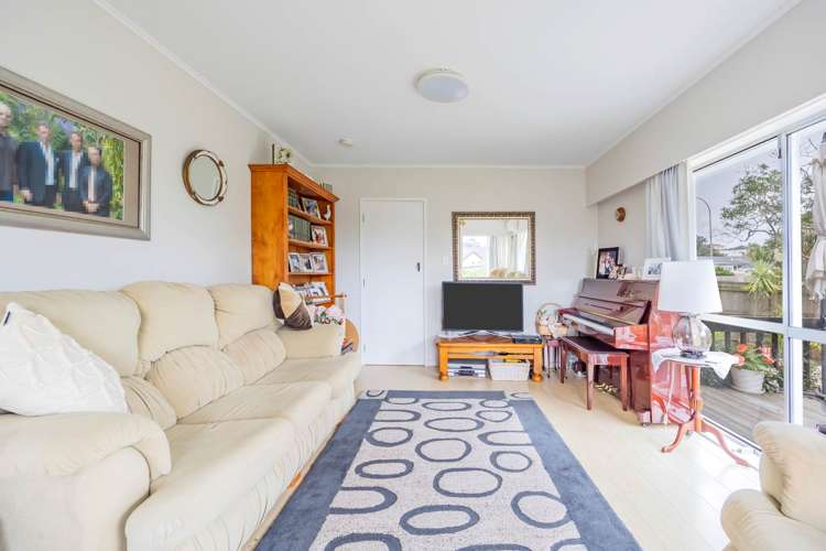 1/27 Nile Road Milford_11