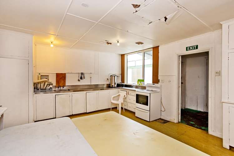 664 Tay Street Hawthorndale_22