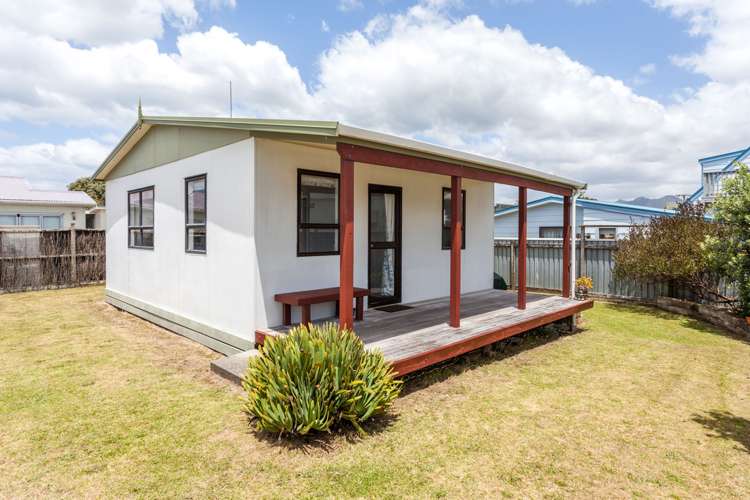 221 Ocean Road Whangamata_21