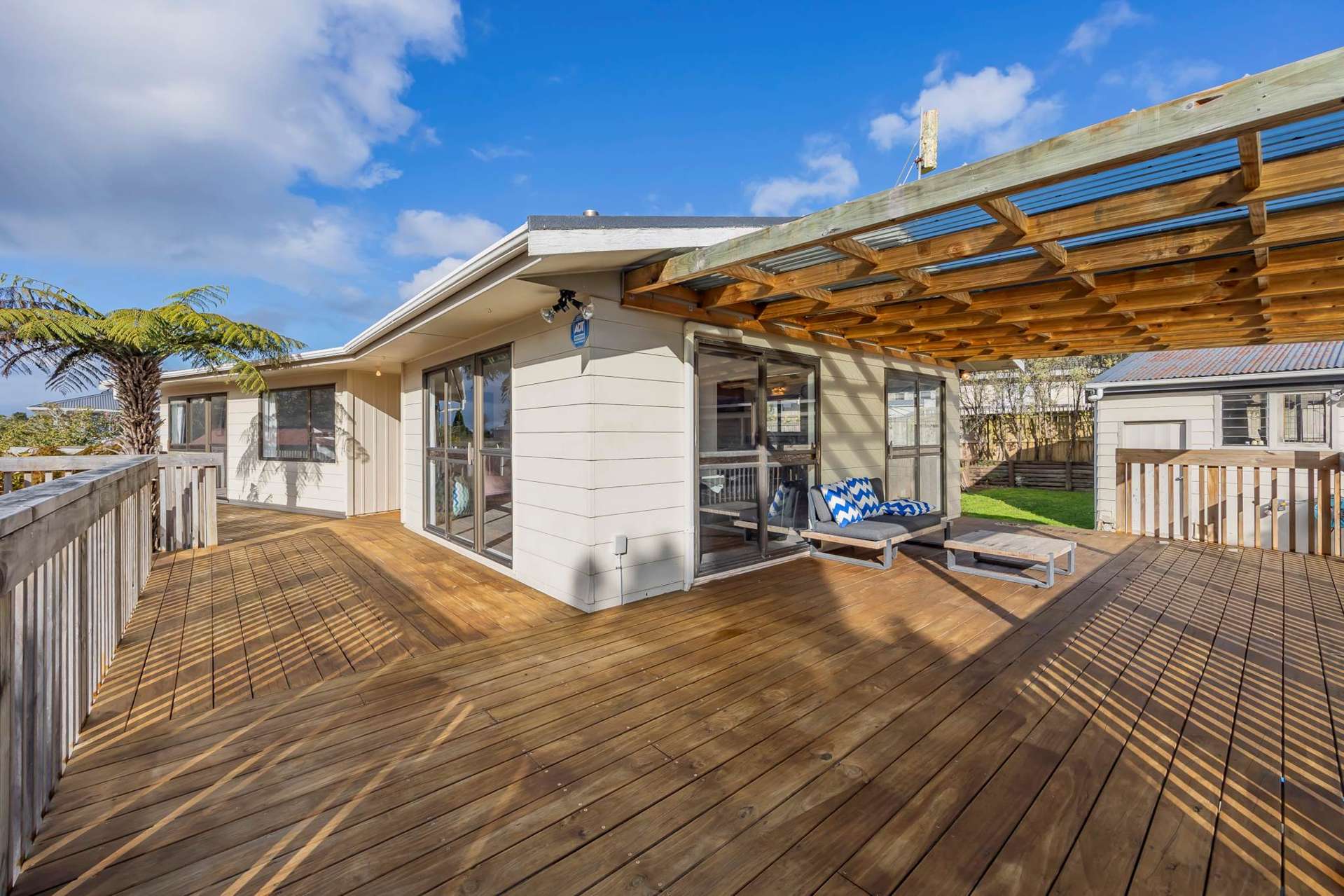 12 Camphora Place Ranui_0