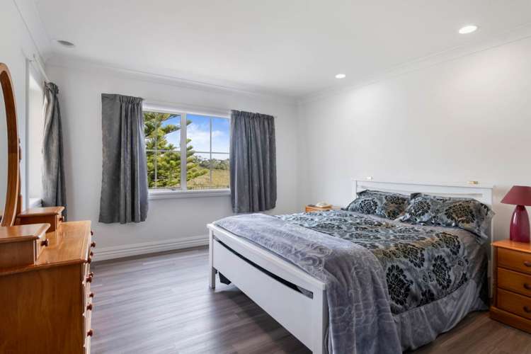 166 Lakeside Drive Orewa_9