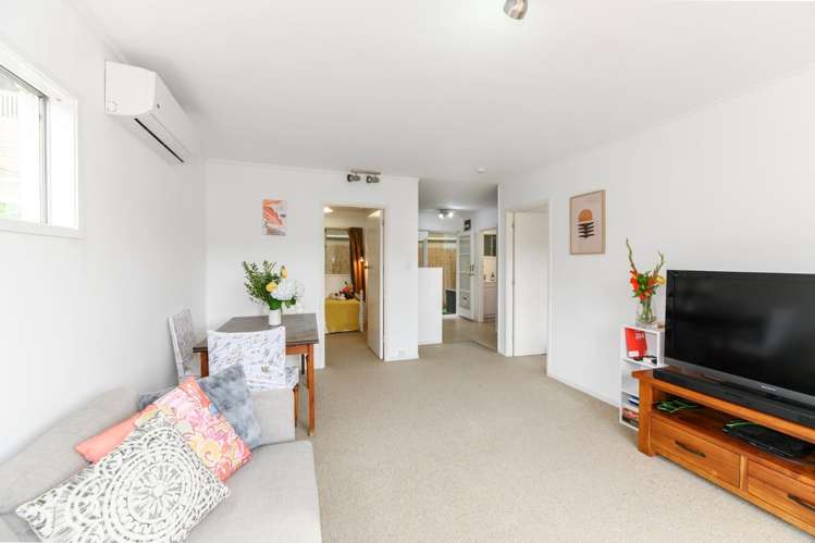 2/120 Lynbrooke Avenue 1644_3