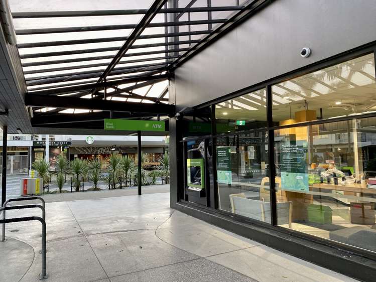 51 Hurstmere Road Takapuna_4