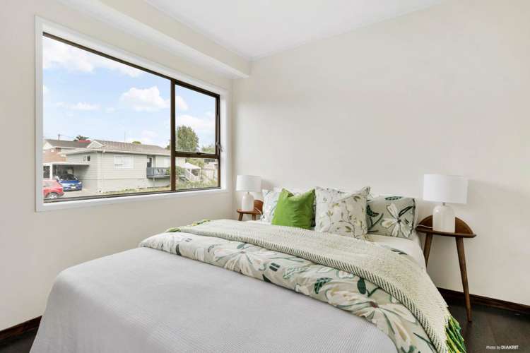 9/18 Seabrook Avenue New Lynn_8