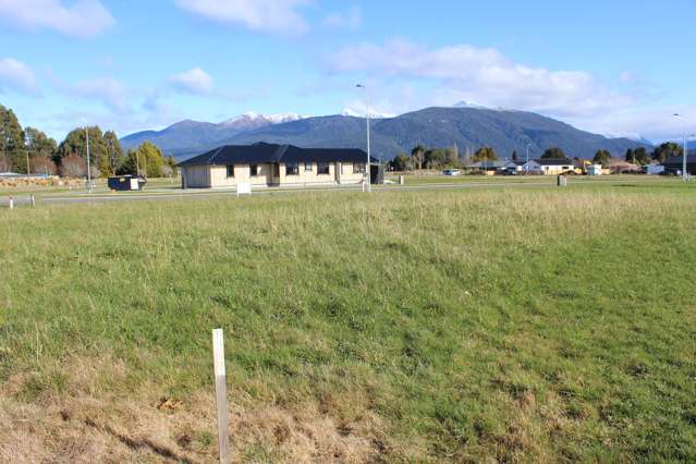 Part of 25 Oraka Street Te Anau_2