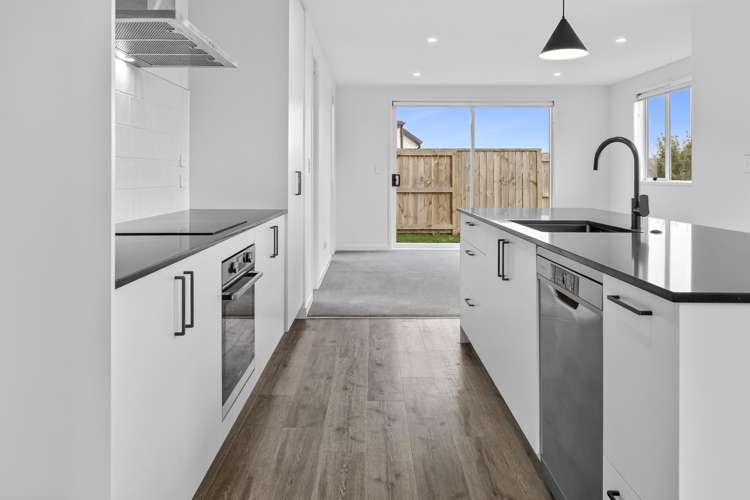 26 Tokotoko Parade_5