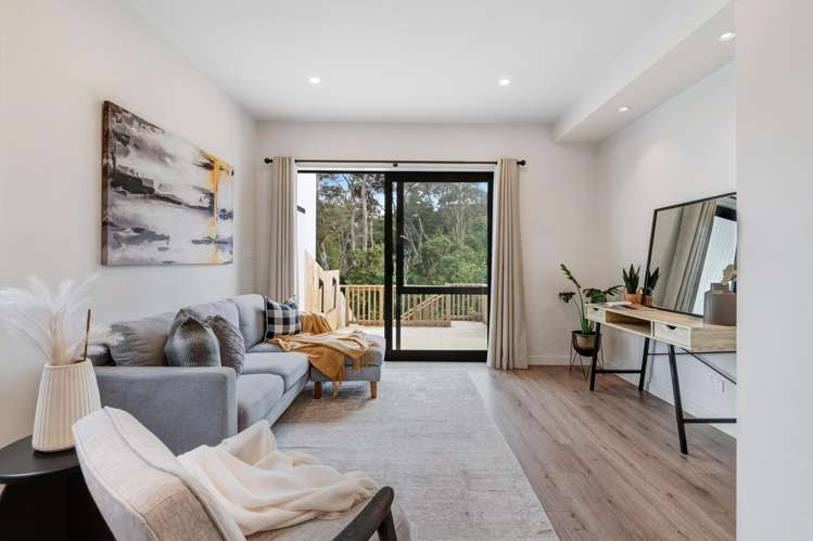 4/22 Spinella Drive Bayview_2