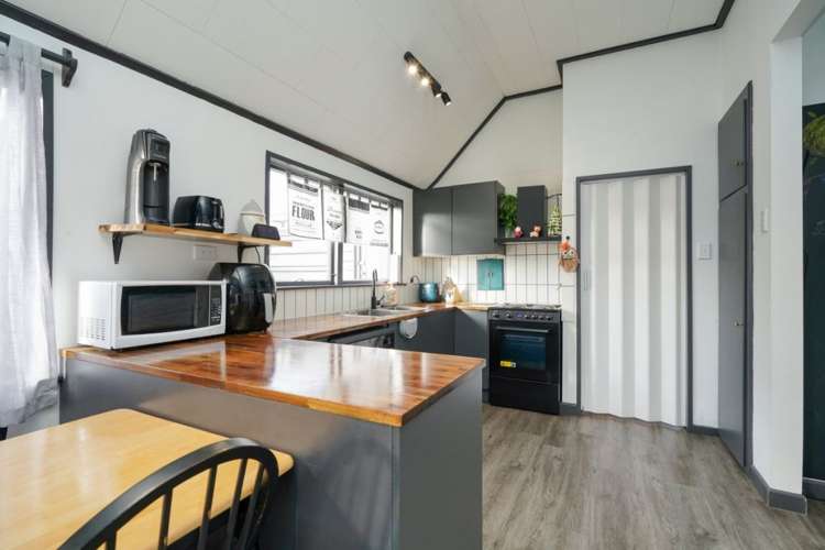 15 Lauder Crescent Heidelberg_12