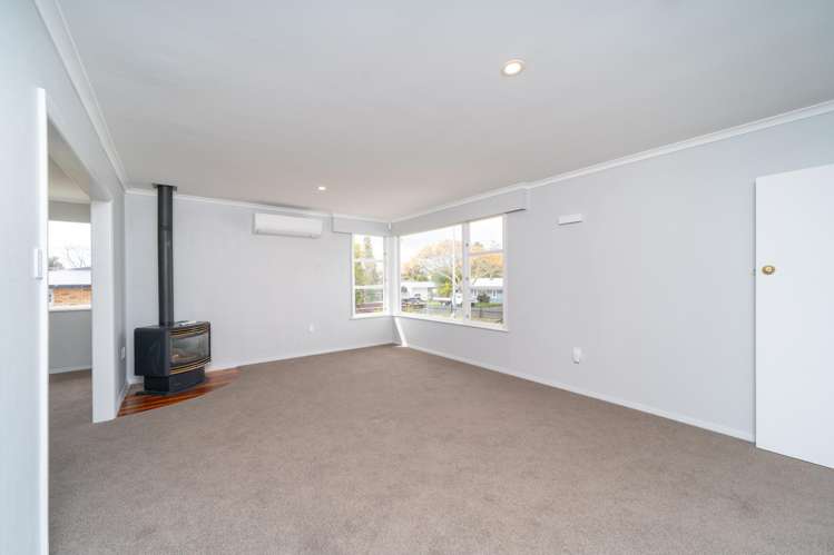 109 Long Melford Road Awapuni_10