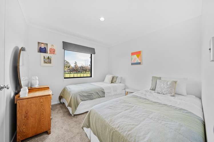 221b State Highway 2 Opaki_15