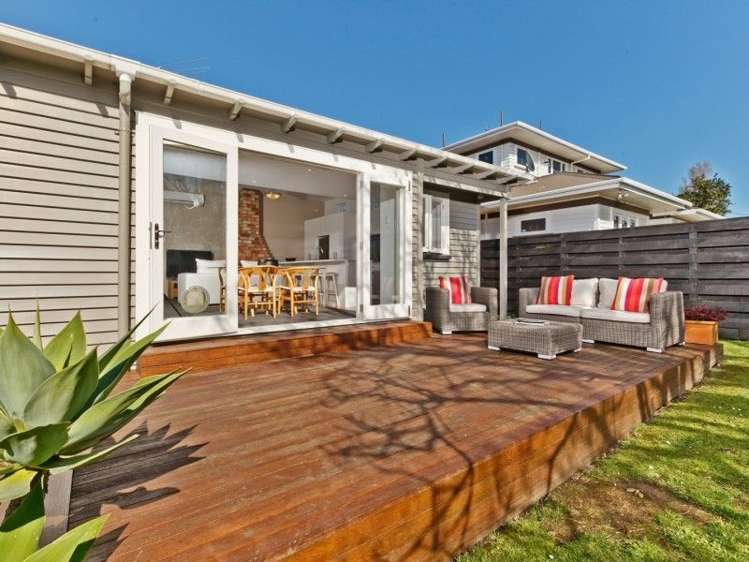 2 Belle Vue Avenue Northcote Point_13