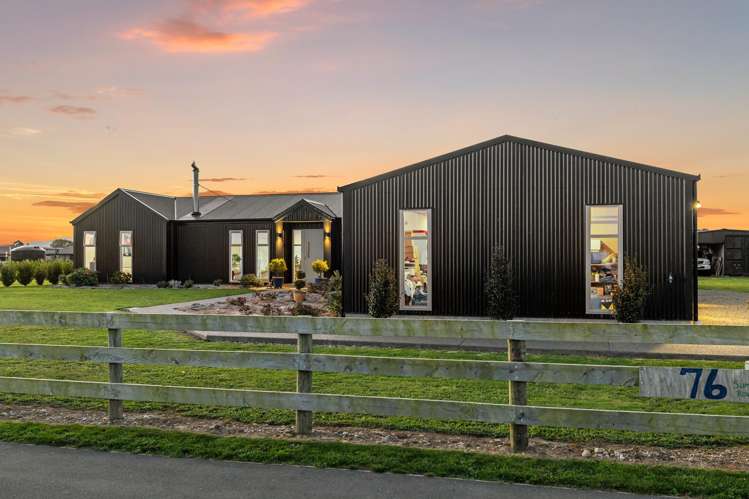 76 Summers Road Darfield_33