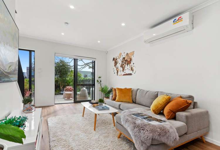 20 Nganui Avenue "Waiata Shores" Auckland_5